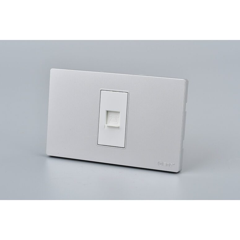 TOMA TELEFONICA MET RJ11 P+B 10PC